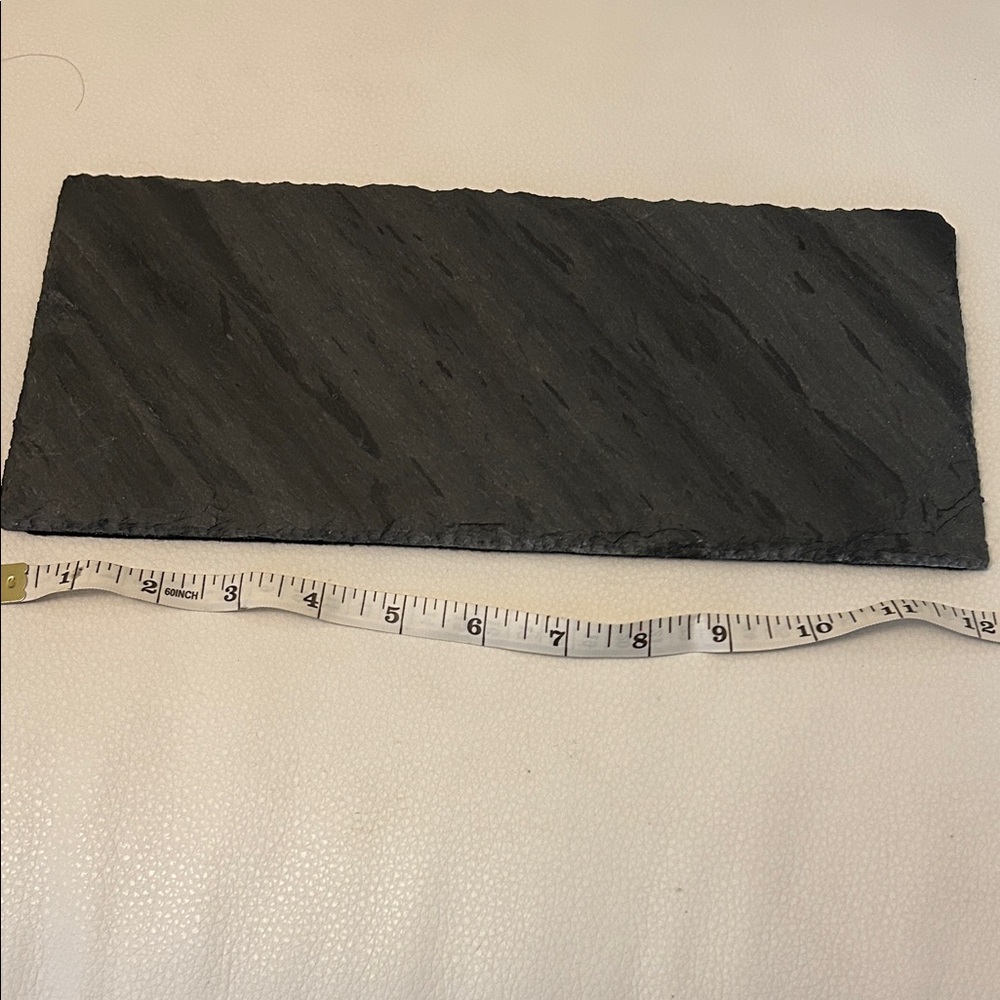 🎁 Crate&Barrel Black Slate Cheese Board